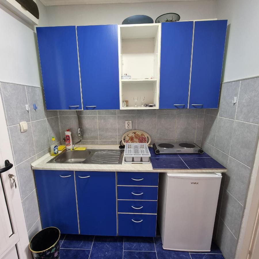 Apartment Savina ヘルツェグ・ノヴィ エクステリア 写真