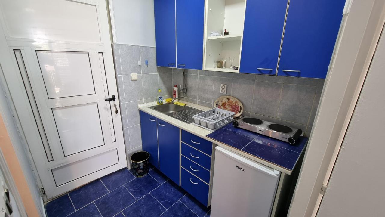 Apartment Savina ヘルツェグ・ノヴィ エクステリア 写真