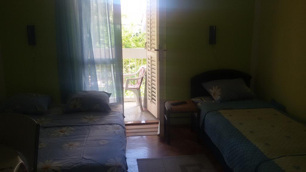 Apartment Savina ヘルツェグ・ノヴィ エクステリア 写真